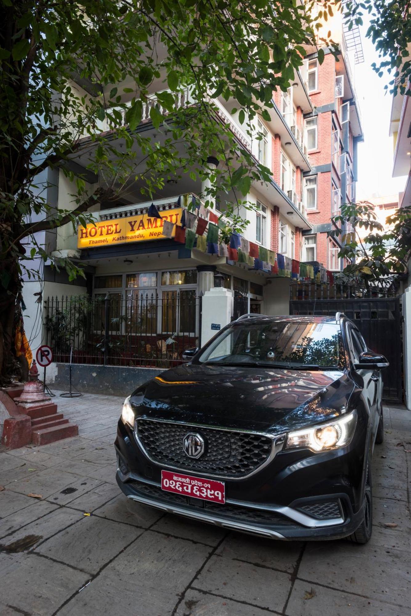 Hotel Yambu קטמנדו מראה חיצוני תמונה